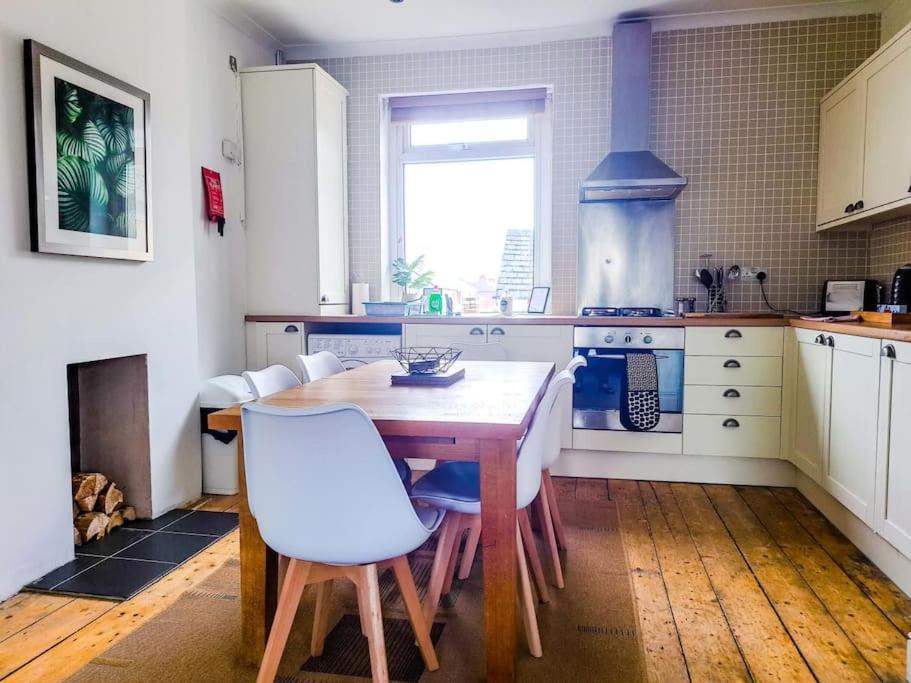 Apartamento 3 Bed Flat Near To Cardiff And Cardiff Bay Exterior foto