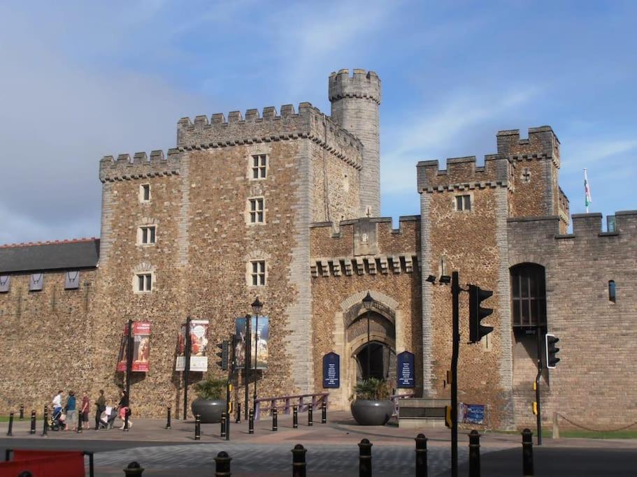 Apartamento 3 Bed Flat Near To Cardiff And Cardiff Bay Exterior foto